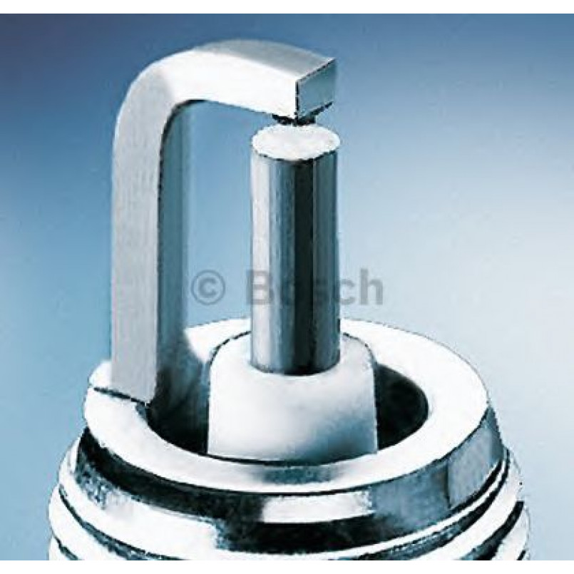 0242229590 BOSCH СВІЧКА ЗАПАЛЮВАННЯ — фото товара №1